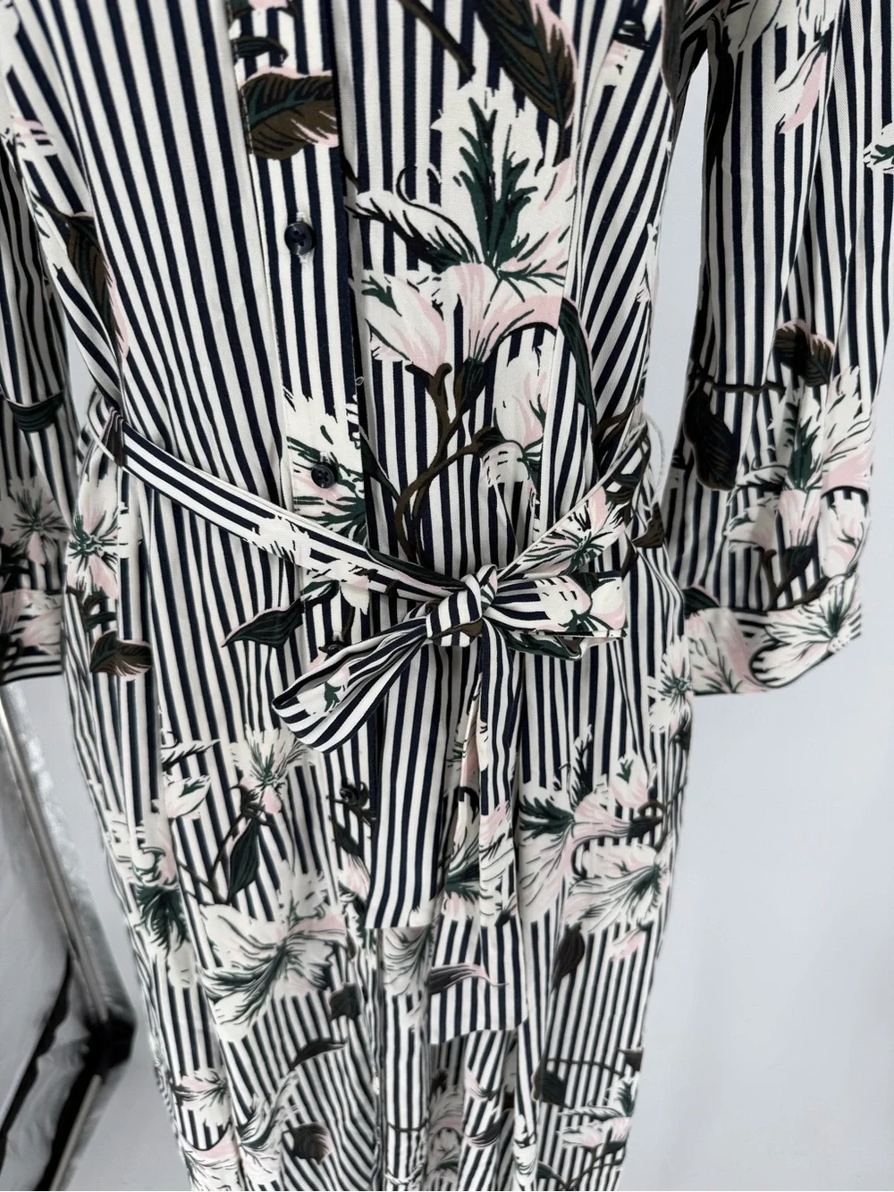 Ann Taylor lightweight shirt